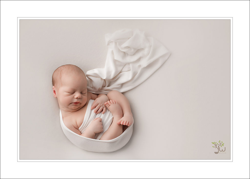 Best Tacoma baby photographer